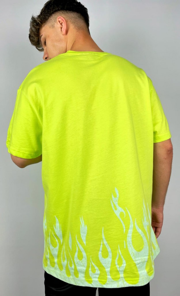 Alev Baskılı Oversize Tişört Alev Baskılı Oversize Tişört