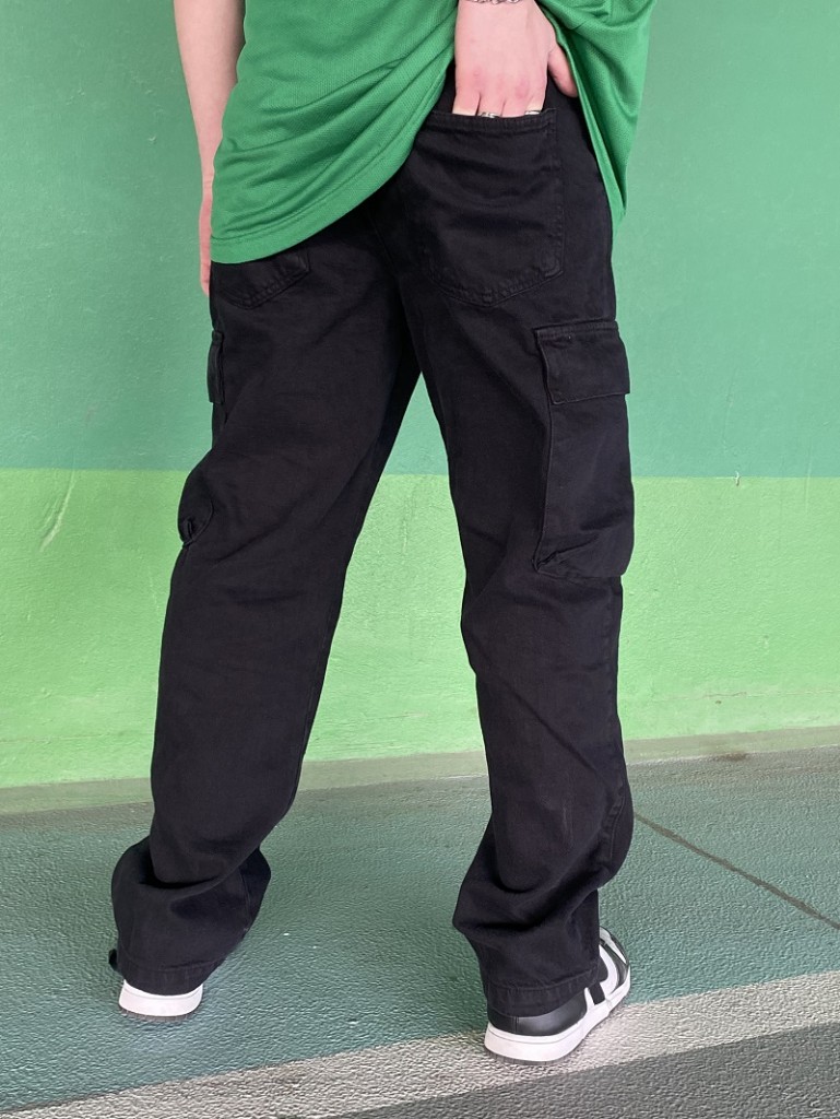 Cargo Cepli Paçası İpli Siyah Baggy Jean Cargo Cepli Paçası İpli Siyah Baggy Jean