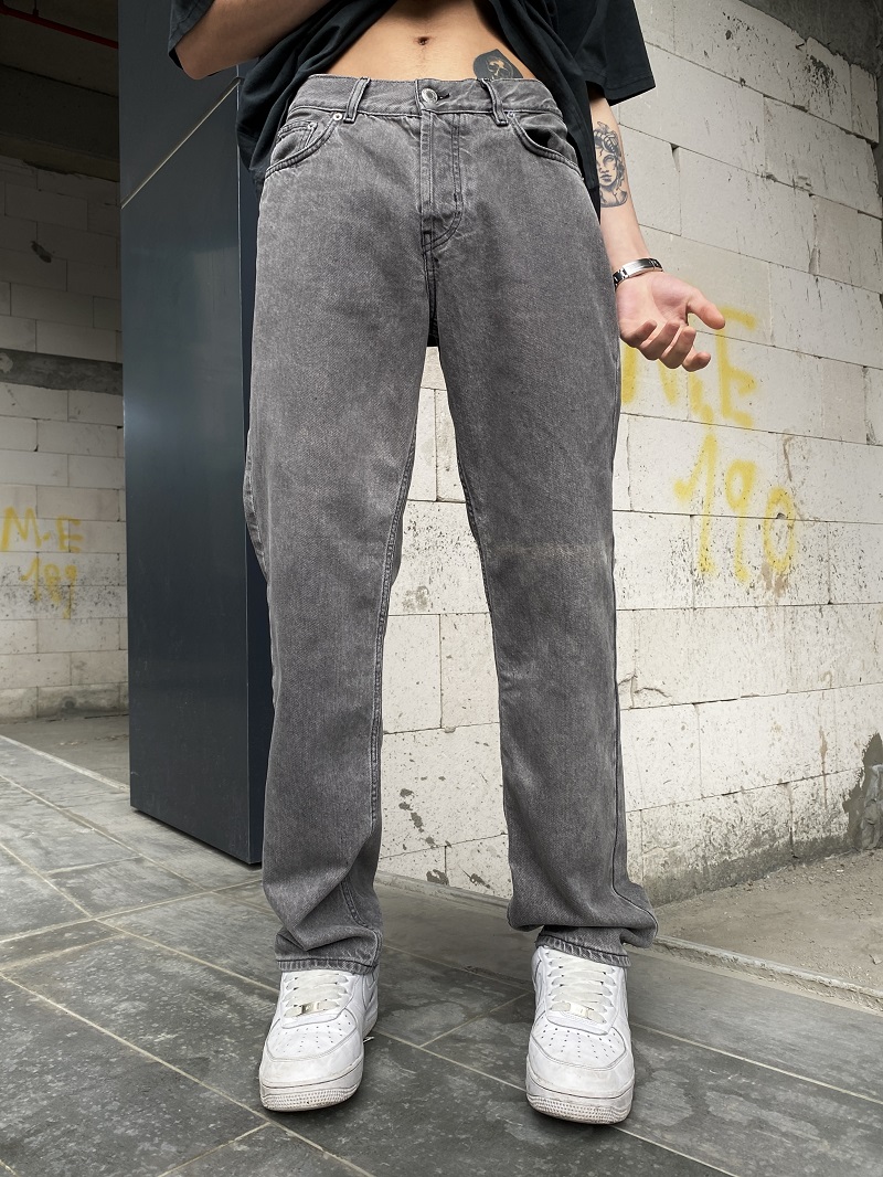 Dif Dokulu Gri Loose Fit Jean Dif Dokulu Gri Loose Fit Jean