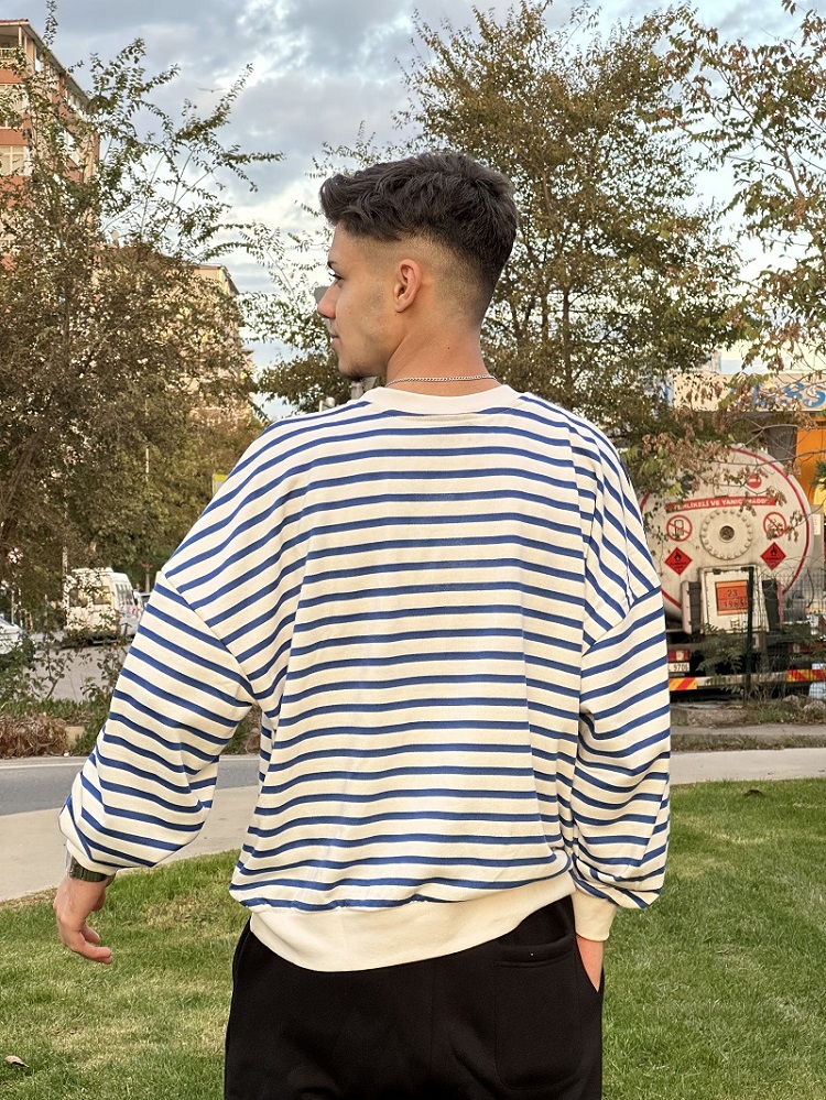 Nirvana mavi Kalın Çizgili Oversize Sweatshirt Nirvana mavi Kalın Çizgili Oversize Sweatshirt