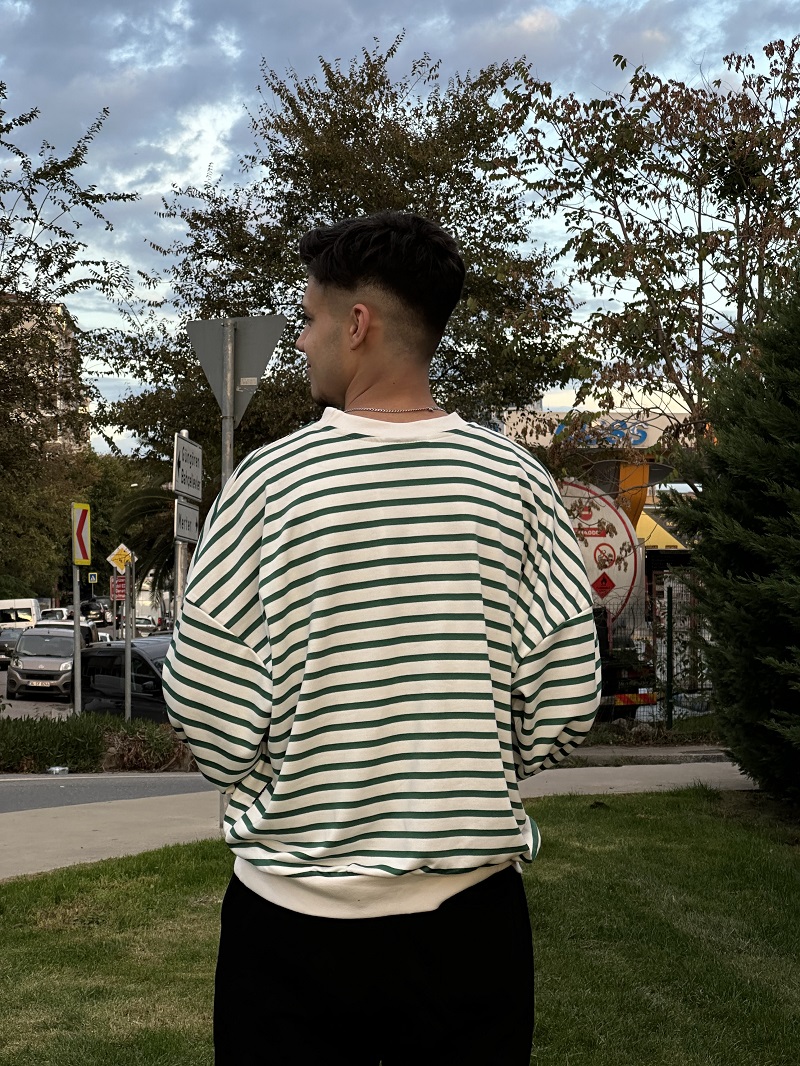 Nirvana Yesil Kalın Çizgili Oversize Sweatshirt Nirvana Yesil Kalın Çizgili Oversize Sweatshirt